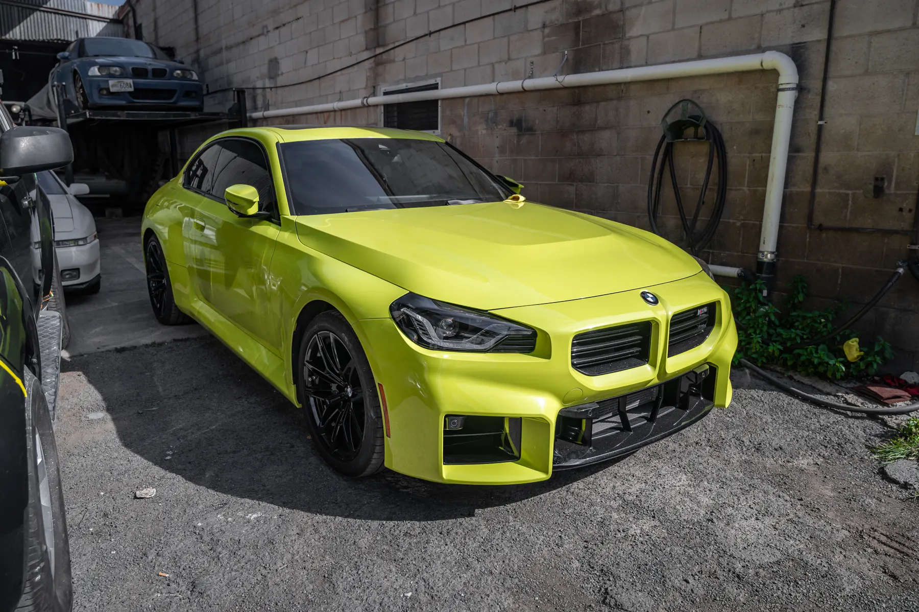 Fly Garage collision repair media
