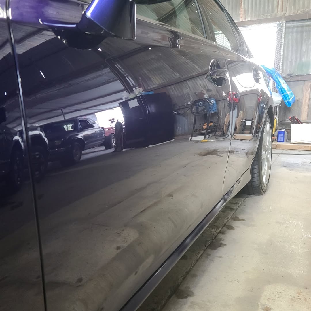 Fly Garage service media