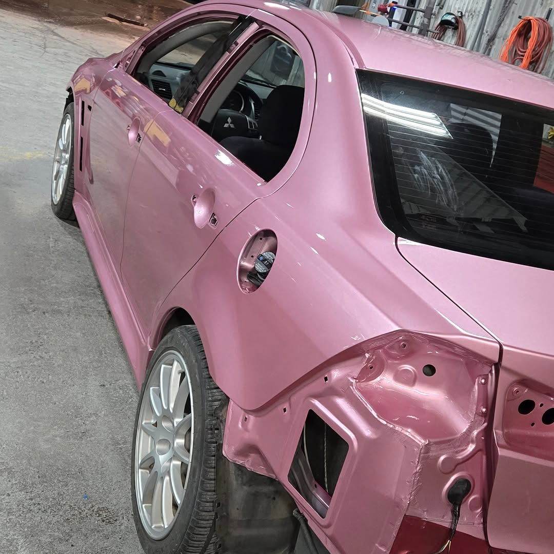 Fly Garage collision repair vehicle media