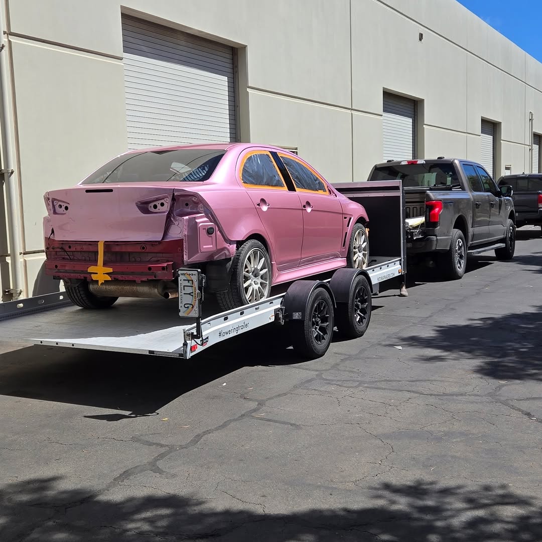 Fly Garage low-clearance vehicle support media